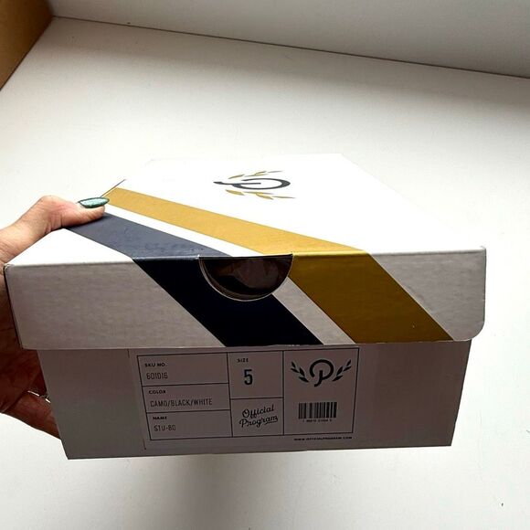 NWT Official Program big boy’s canvas slip on sneakers in camo/black/white Size - Picture 13 of 13